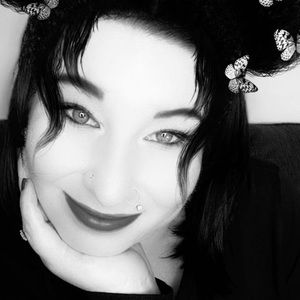 Meet your Posher, Candice